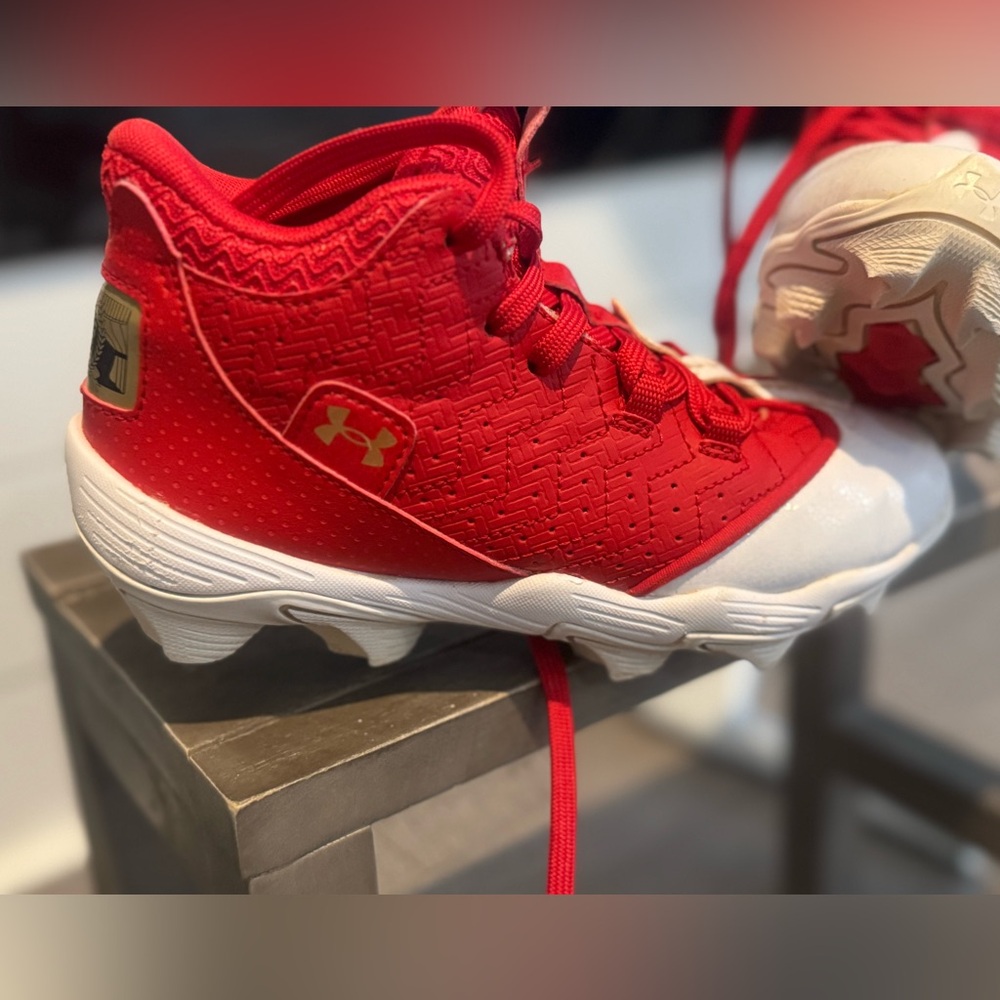 Under Armor Baseball Cleats ⚾️ 👟 - Picture 5 of 7